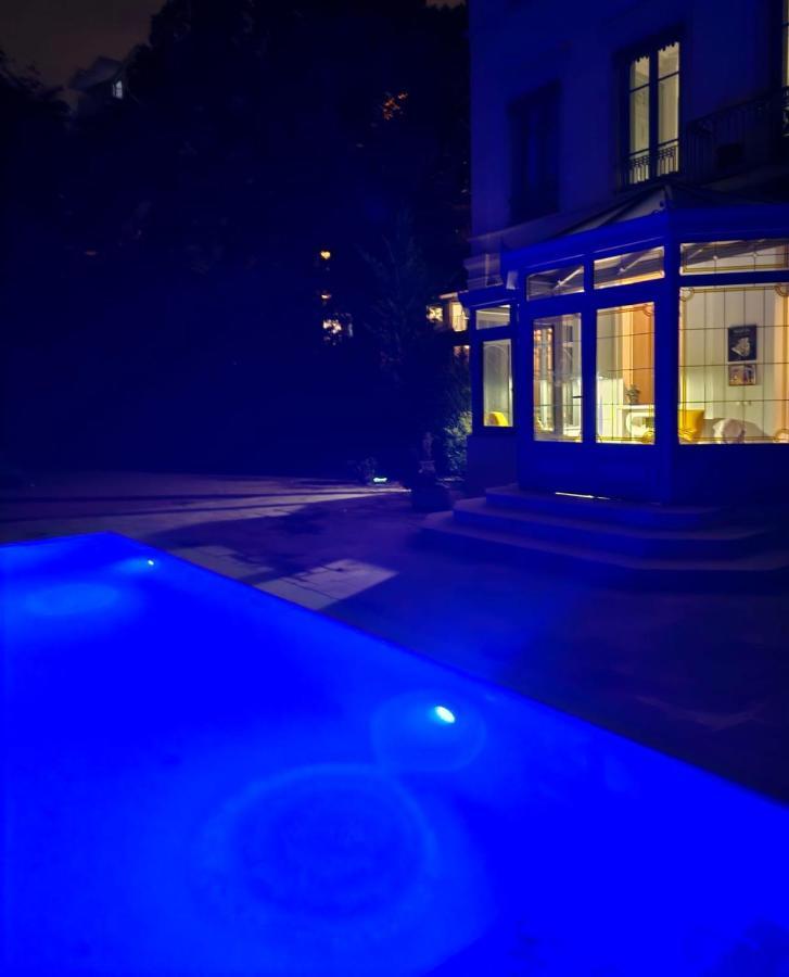 Chateau Grandclement Lyon Villeurbanne Niveau Rdc - Tresor Cache En Ville Avec Vue Piscine Et Parc 维勒班 外观 照片